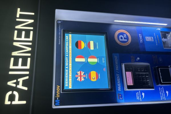 borne-de-paiement-aire-de-cc-2024A8F7F48D-45B3-9DDF-EBE0-DEAB574012C9.jpg
